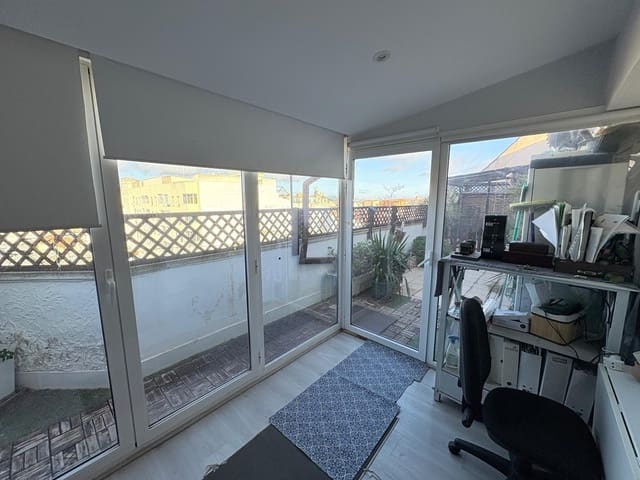 3 sovrum Lägenhet till salu i Almansa med garage - 150 000 € (Ref: 9652021)