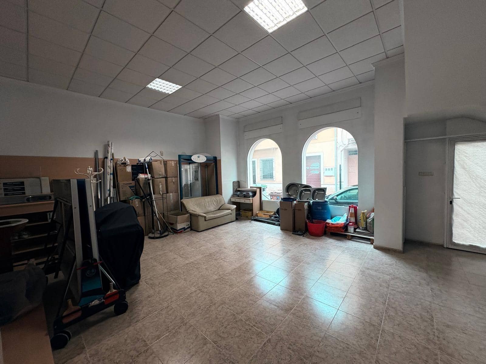 1 bedroom Commercial for rent in Almansa - € 800 (Ref: 9656116)