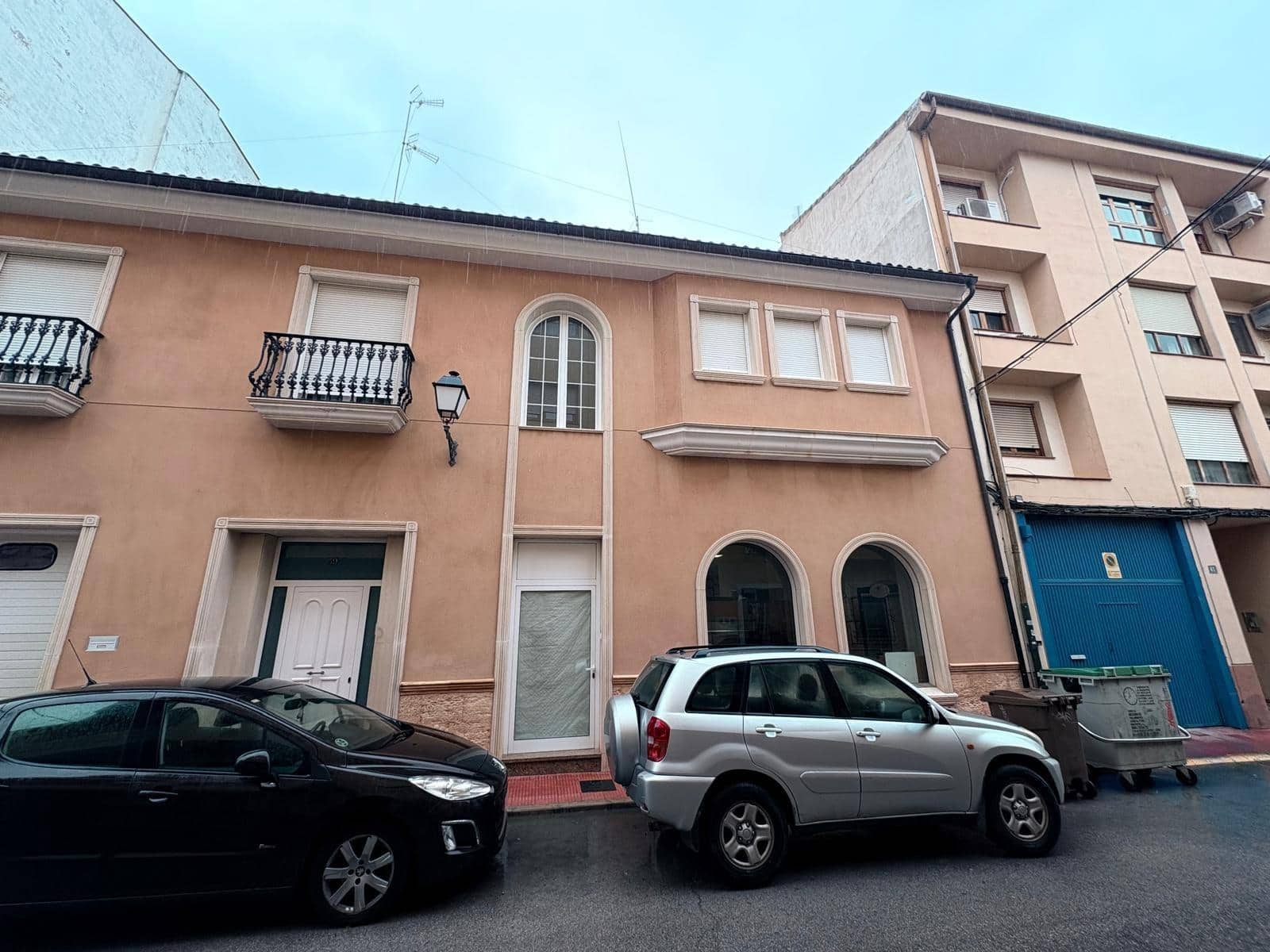 1 bedroom Commercial for rent in Almansa - € 800 (Ref: 9656116)