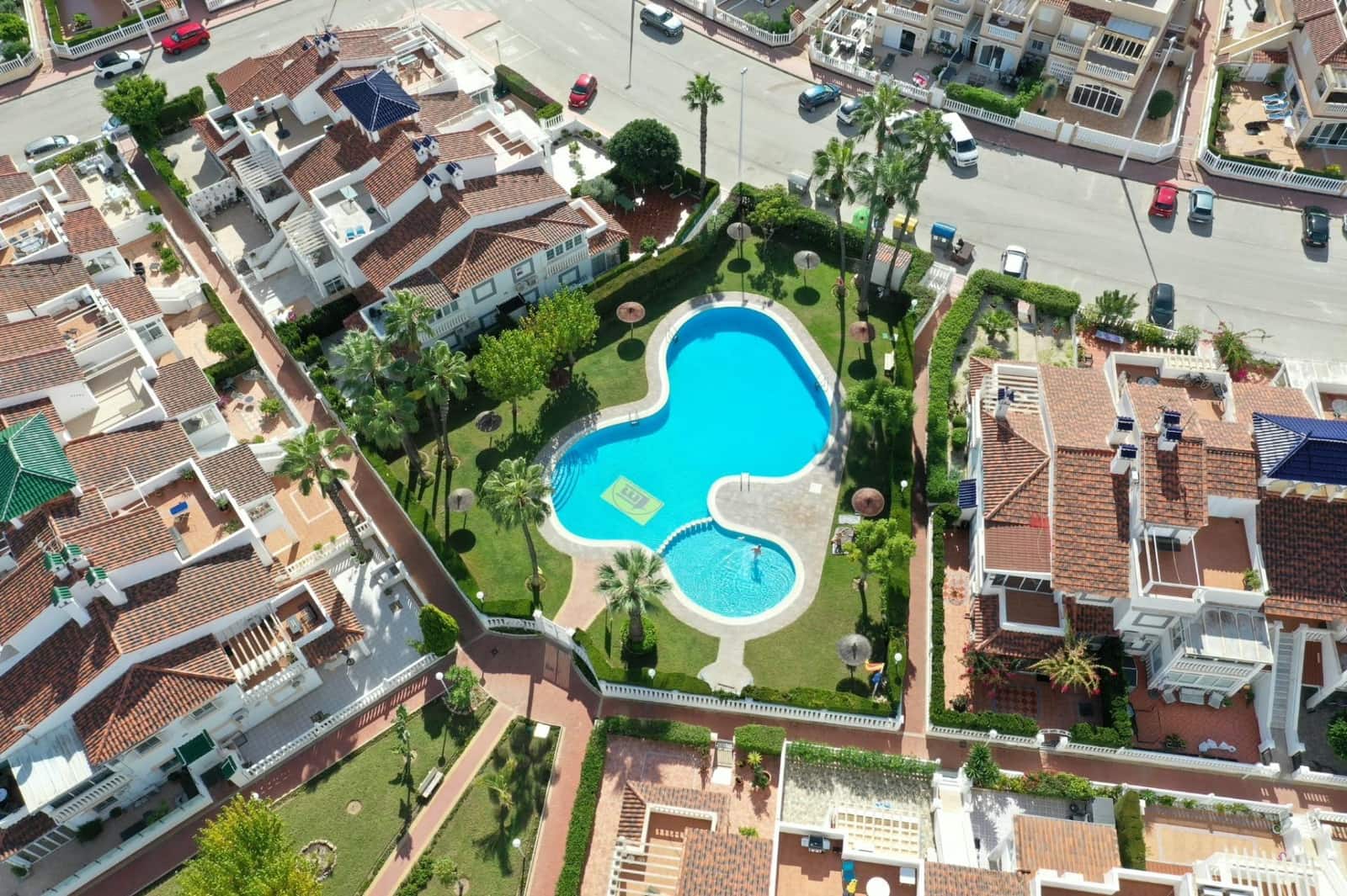 2 chambre Appartement à vendre à Orihuela Costa avec piscine - 269 000 € (Ref: 10174658)