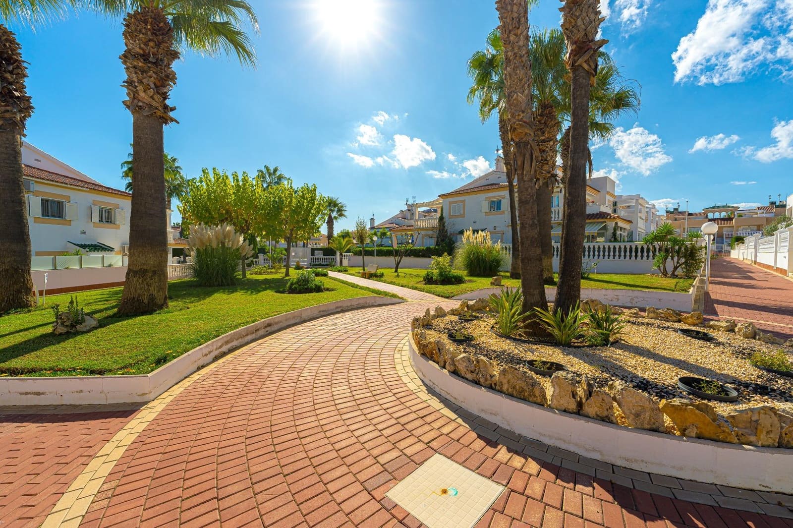 2 chambre Appartement à vendre à Orihuela Costa avec piscine - 269 000 € (Ref: 10174658)