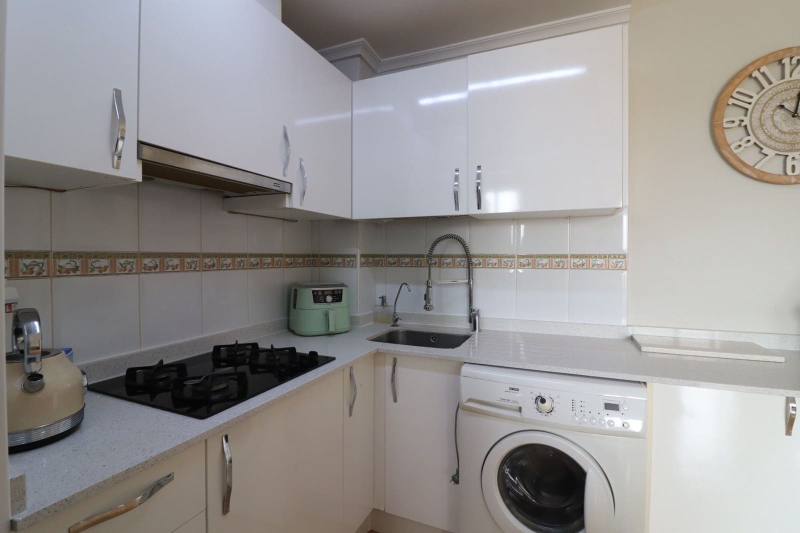 2 Zimmer Apartment zu verkaufen in Formentera del Segura mit Pool - 135.000 € (Ref: 10177233)