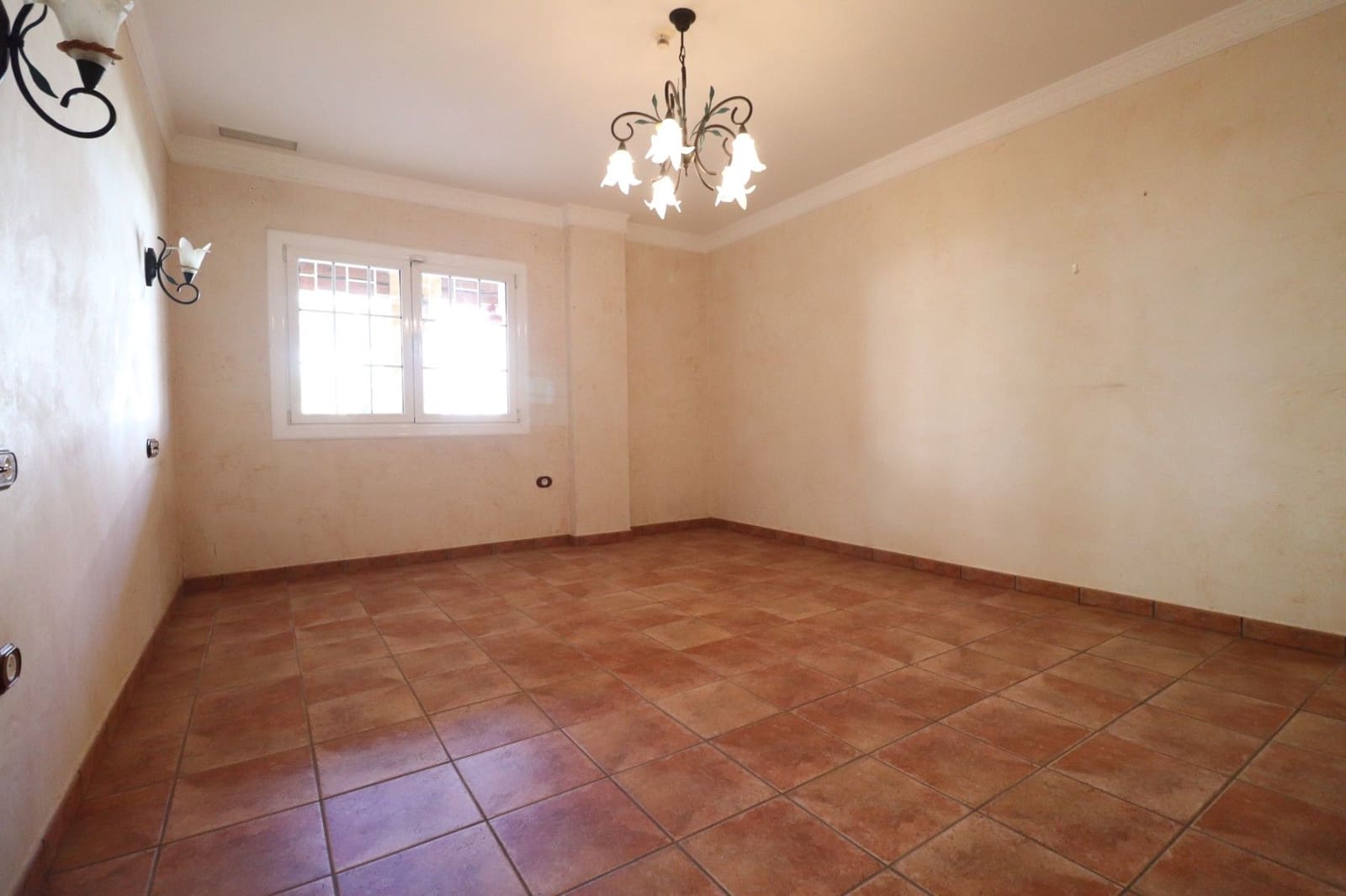 5 bedroom Villa for sale in Formentera del Segura with pool garage - € 600,000 (Ref: 10177235)