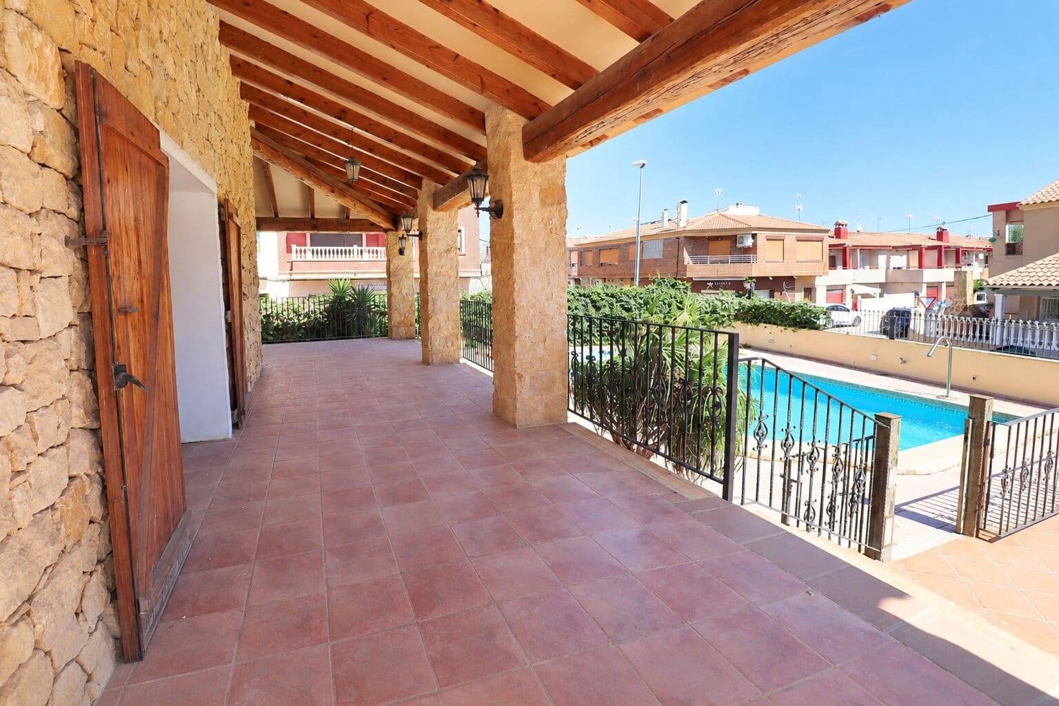 5 bedroom Villa for sale in Formentera del Segura with pool garage - € 600,000 (Ref: 10177235)