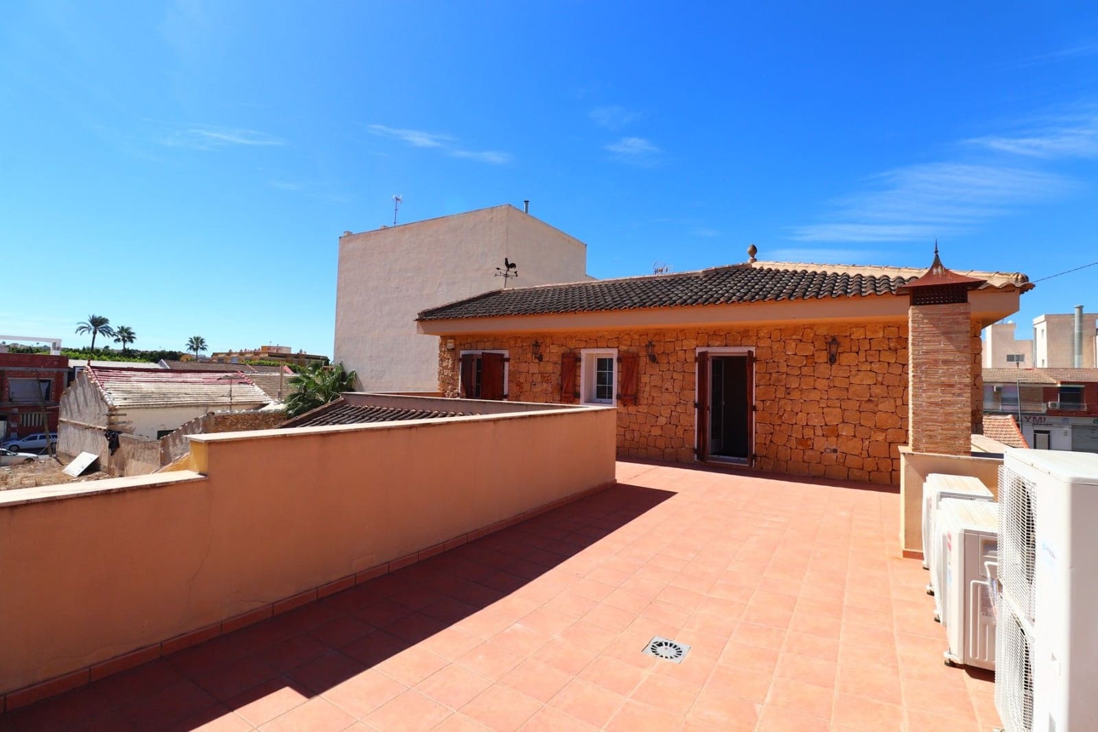 5 bedroom Villa for sale in Formentera del Segura with pool garage - € 600,000 (Ref: 10177235)