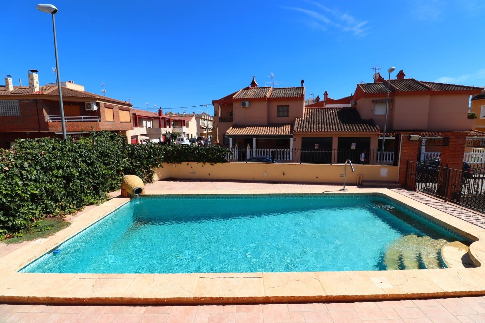 5 bedroom Villa for sale in Formentera del Segura with pool garage - € 600,000 (Ref: 10177235)