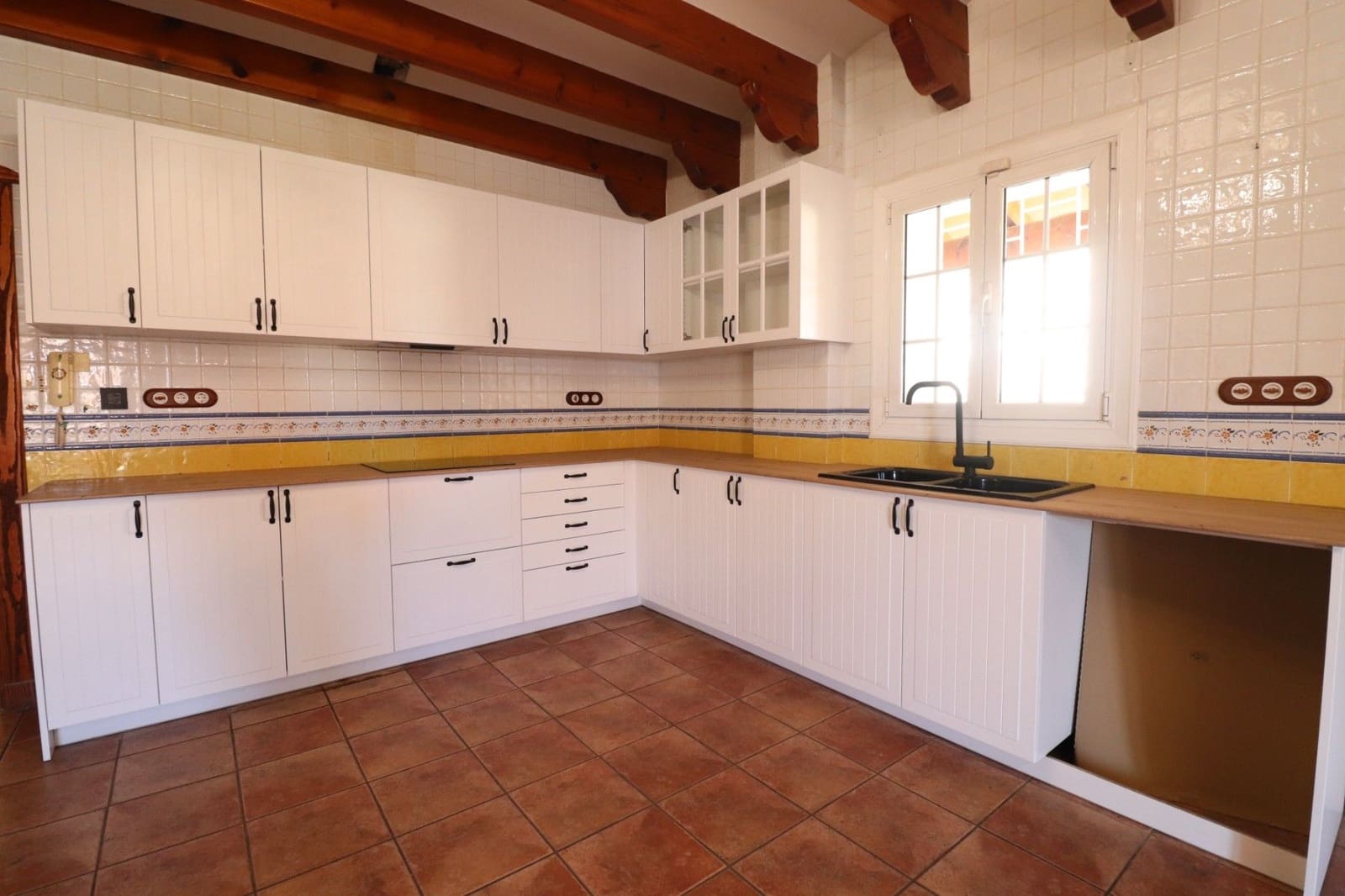 5 bedroom Villa for sale in Formentera del Segura with pool garage - € 600,000 (Ref: 10177235)