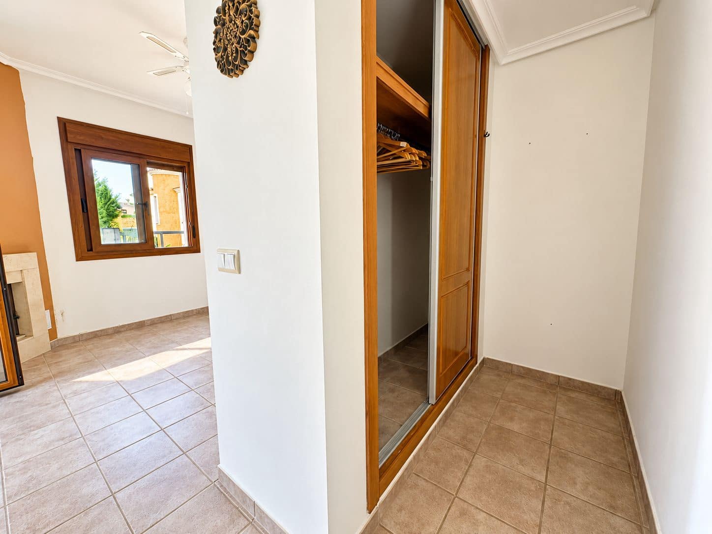 4 sypialnia Willa na sprzedaż w Banos y Mendigo z basenem garażem - 430 000 € (Ref: 10177236)