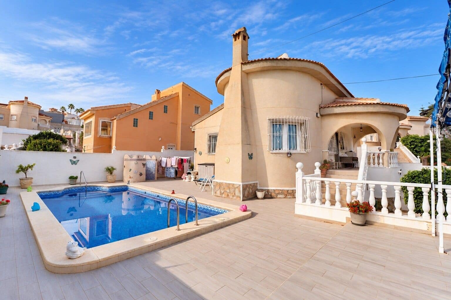 3 Zimmer Villa zu verkaufen in La Marquesa mit Pool Garage - 420.000 € (Ref: 10177237)
