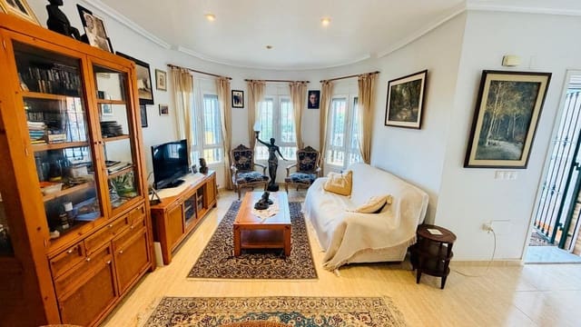 Chalet de 3 habitaciones en Los Montesinos en venta con garaje - 255.000 € (Ref: 10177240)