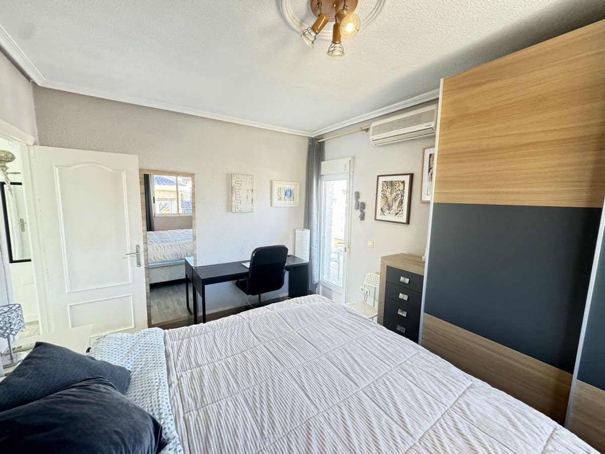 4 bedroom Villa for sale in Algorfa with pool - € 590,000 (Ref: 8916689)