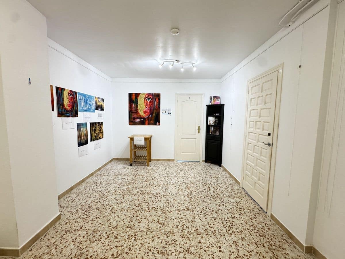 4 bedroom Villa for sale in Algorfa with pool - € 590,000 (Ref: 8916689)