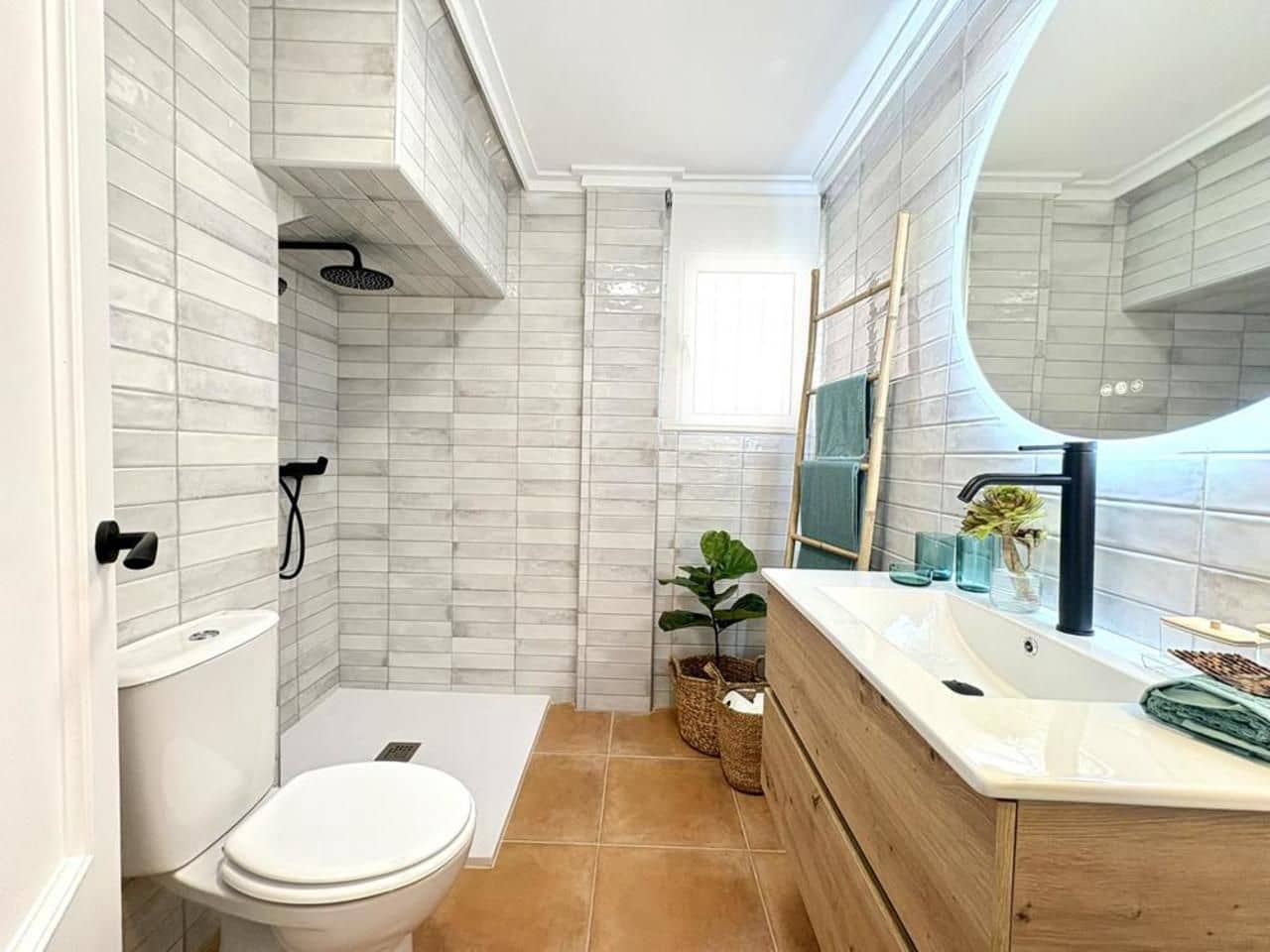 3 bedroom Villa for sale in Sucina with pool - € 300,000 (Ref: 9108698)