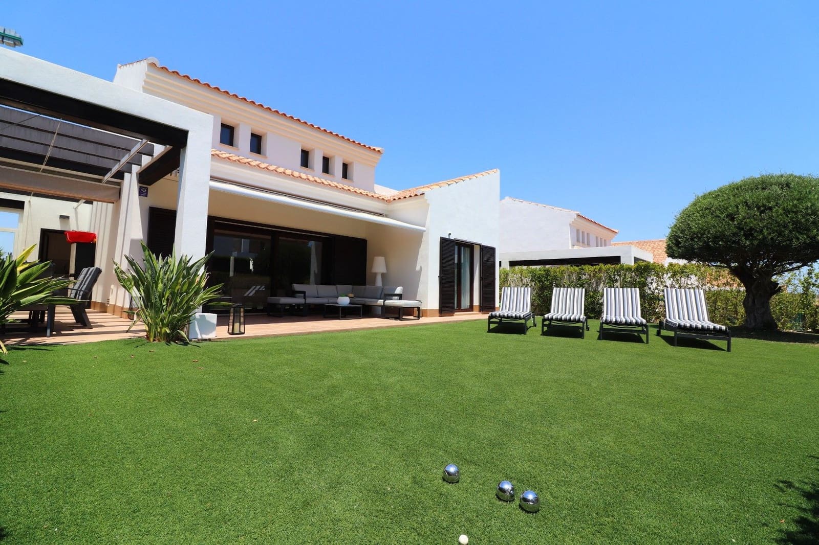 3 slaapkamer Villa te koop in Algorfa met zwembad - € 595.000 (Ref: 9174547)
