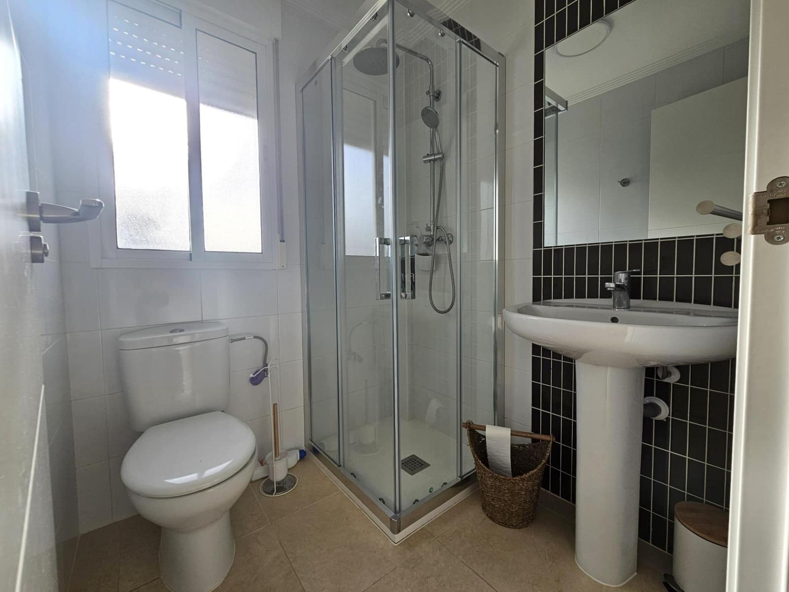 3 bedroom Semi-detached Villa for sale in San Fulgencio - € 269,000 (Ref: 9440161)