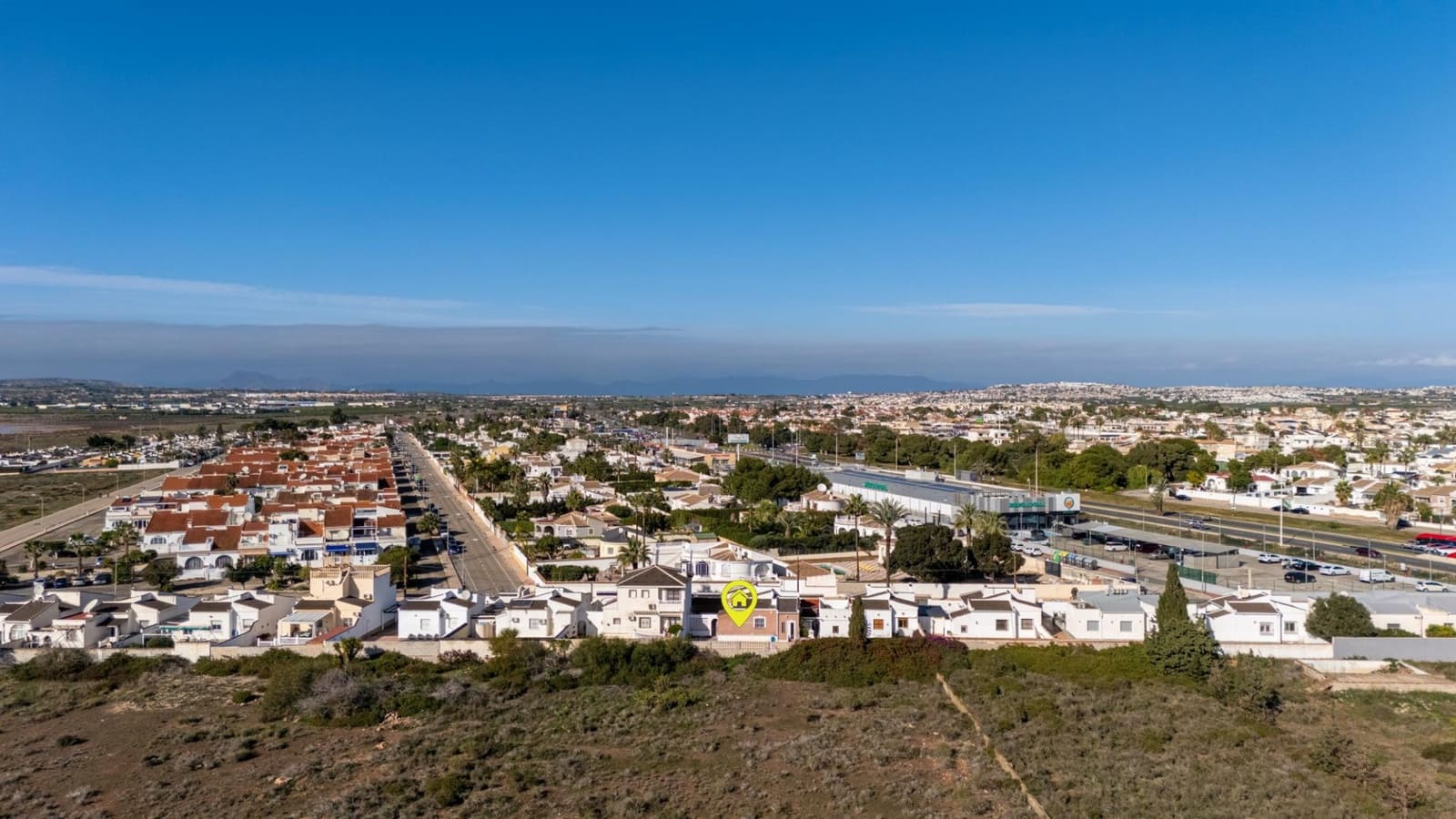 3 soverom Villa til salgs i Torrevieja med svømmebasseng - € 330 000 (Ref: 9478748)