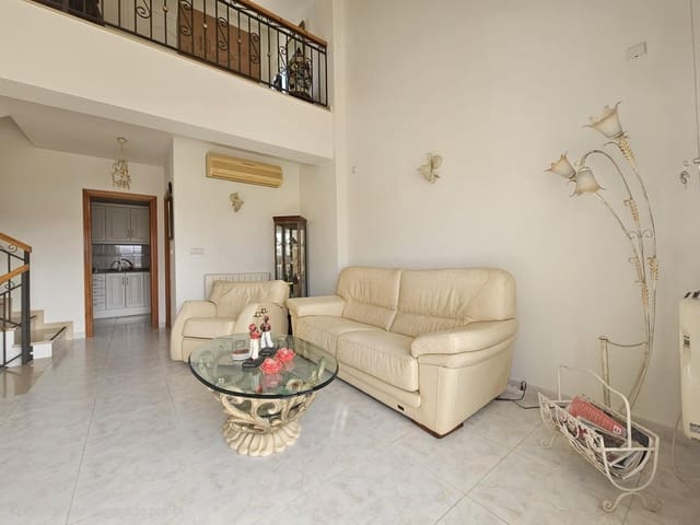 3 quarto Moradia em Banda para arrendar em Doña Pepa, Rojales - 2 000 € (Ref: 9494669)