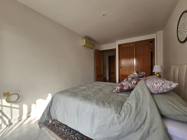 3 quarto Moradia em Banda para arrendar em Doña Pepa, Rojales - 2 000 € (Ref: 9494669)
