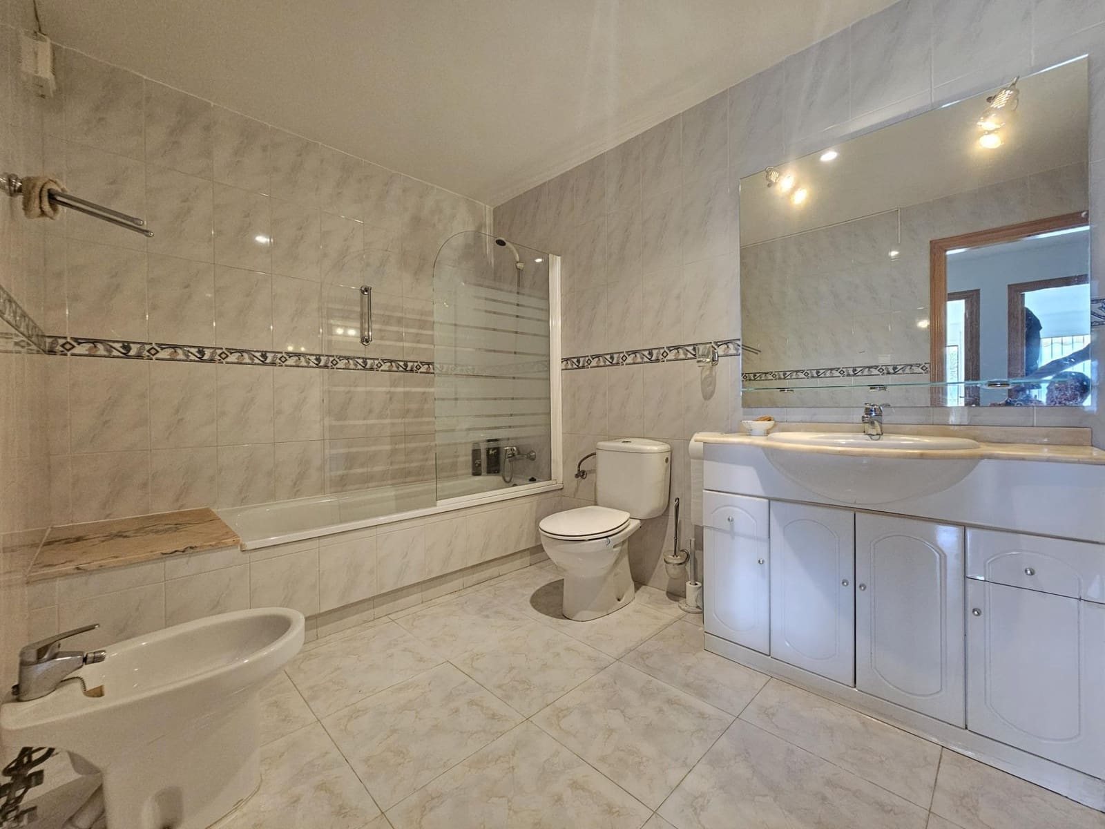 3 bedroom Semi-detached Villa for holiday rental in Dona Pepa - € 1,000 (Ref: 9494669)