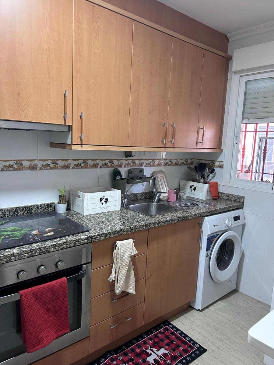 2 bedroom Flat for sale in Torrellano - € 175,000 (Ref: 9449487)
