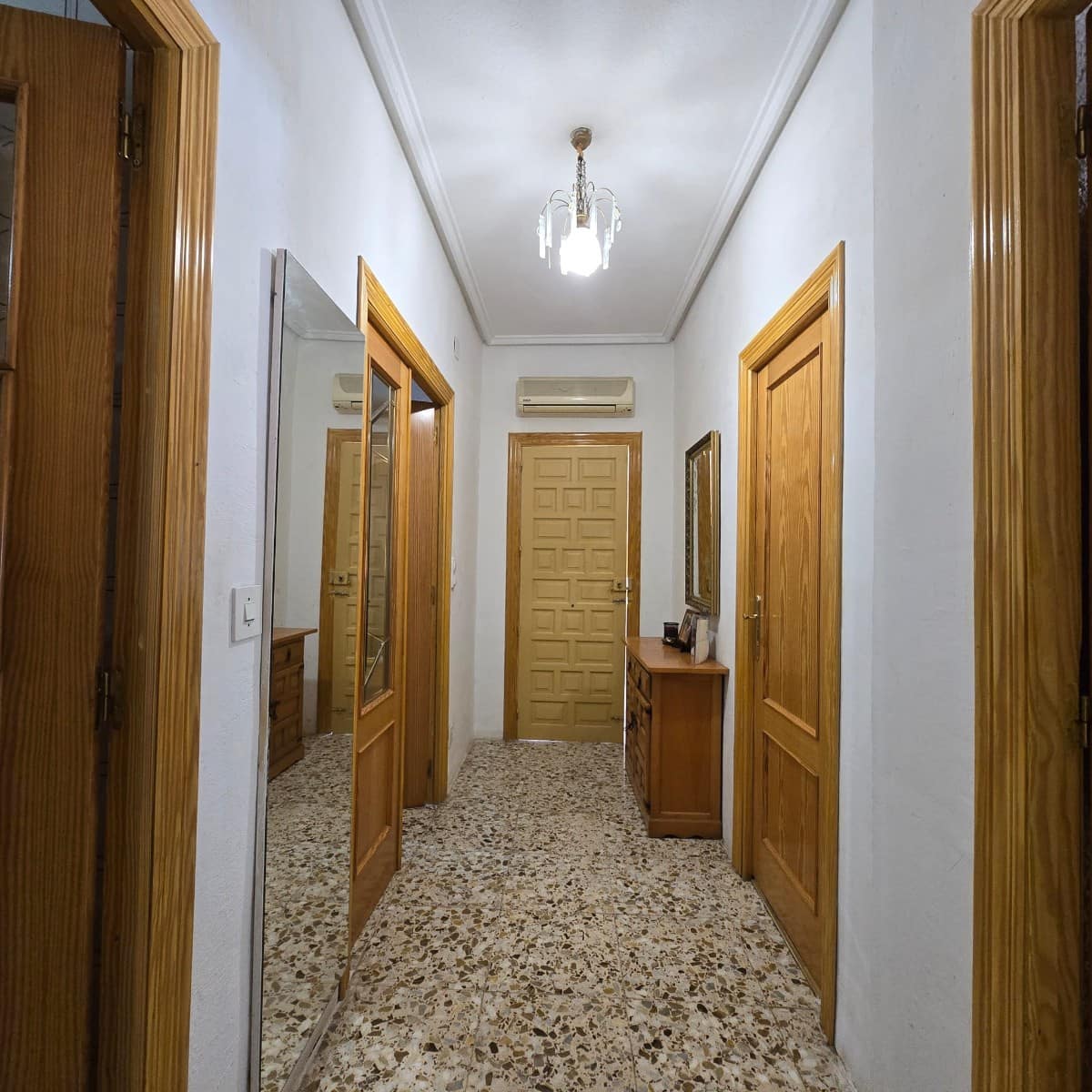 2 soveværelse Finca/Landehus til salg i Torrellano med swimmingpool garage - € 285.000 (Ref: 9449488)