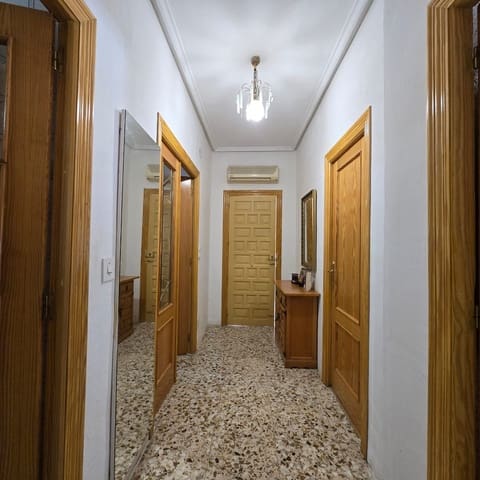 2 soveværelse Finca/Landehus til salg i Torrellano, Elche / Elx med swimmingpool garage - € 285.000 (Ref: 9449488)