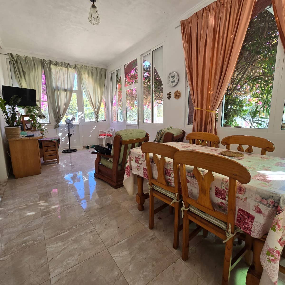 2 soveværelse Finca/Landehus til salg i Torrellano med swimmingpool garage - € 285.000 (Ref: 9449488)