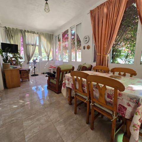 2 soveværelse Finca/Landehus til salg i Torrellano, Elche / Elx med swimmingpool garage - € 285.000 (Ref: 9449488)