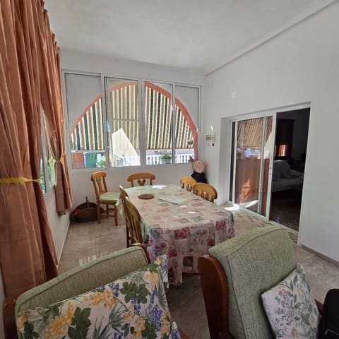 2 soveværelse Finca/Landehus til salg i Torrellano, Elche / Elx med swimmingpool garage - € 285.000 (Ref: 9449488)