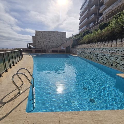 Casa de 3 habitaciones en Arenales del Sol, Elche / Elx en venta con piscina garaje - 450.000 € (Ref: 9449491)