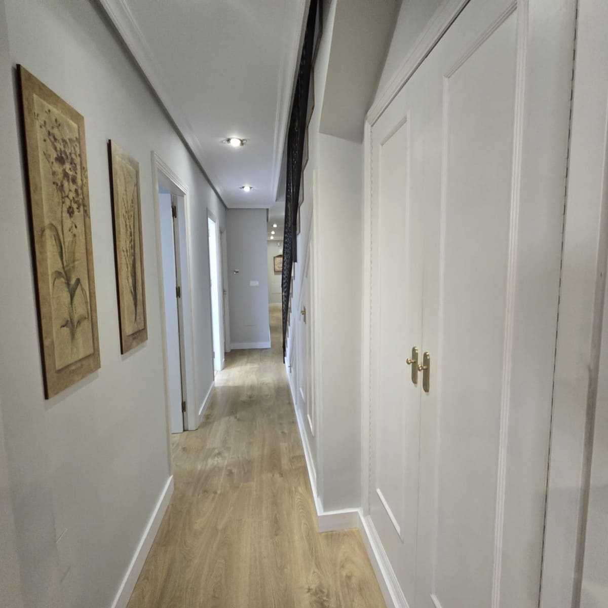 4 makuuhuone Huoneisto myytävänä paikassa Torrellano mukana 
autotalli - 360 000 € (Ref: 9449493)