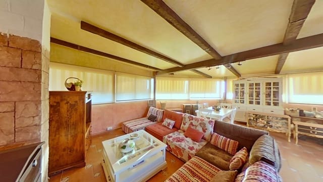 4 makuuhuone Huoneisto myytävänä paikassa Torrellano, Elche / Elx mukana 
autotalli - 360 000 € (Ref: 9449493)