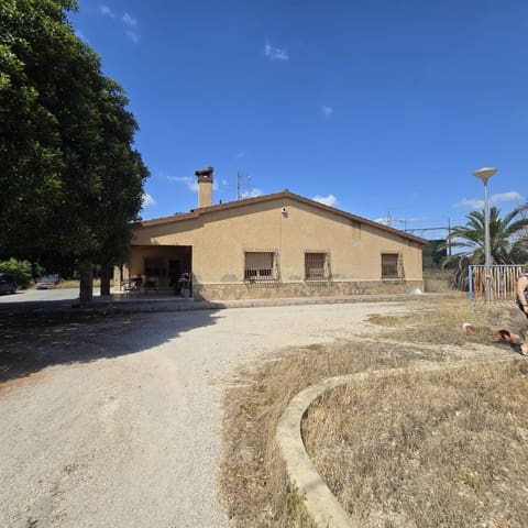 Chalet de 5 habitaciones en Elche / Elx en venta con piscina - 298.000 € (Ref: 9449494)