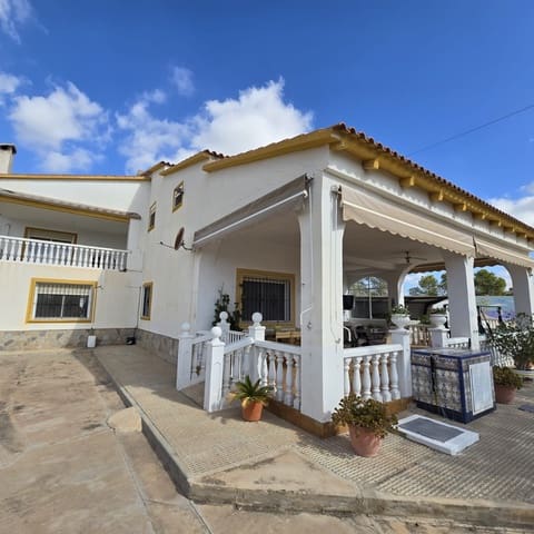 8 soverom Villa til salgs i Elche / Elx med svømmebasseng garasje - € 545 000 (Ref: 9449495)