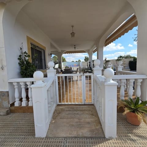 8 soverom Villa til salgs i Elche / Elx med svømmebasseng garasje - € 545 000 (Ref: 9449495)