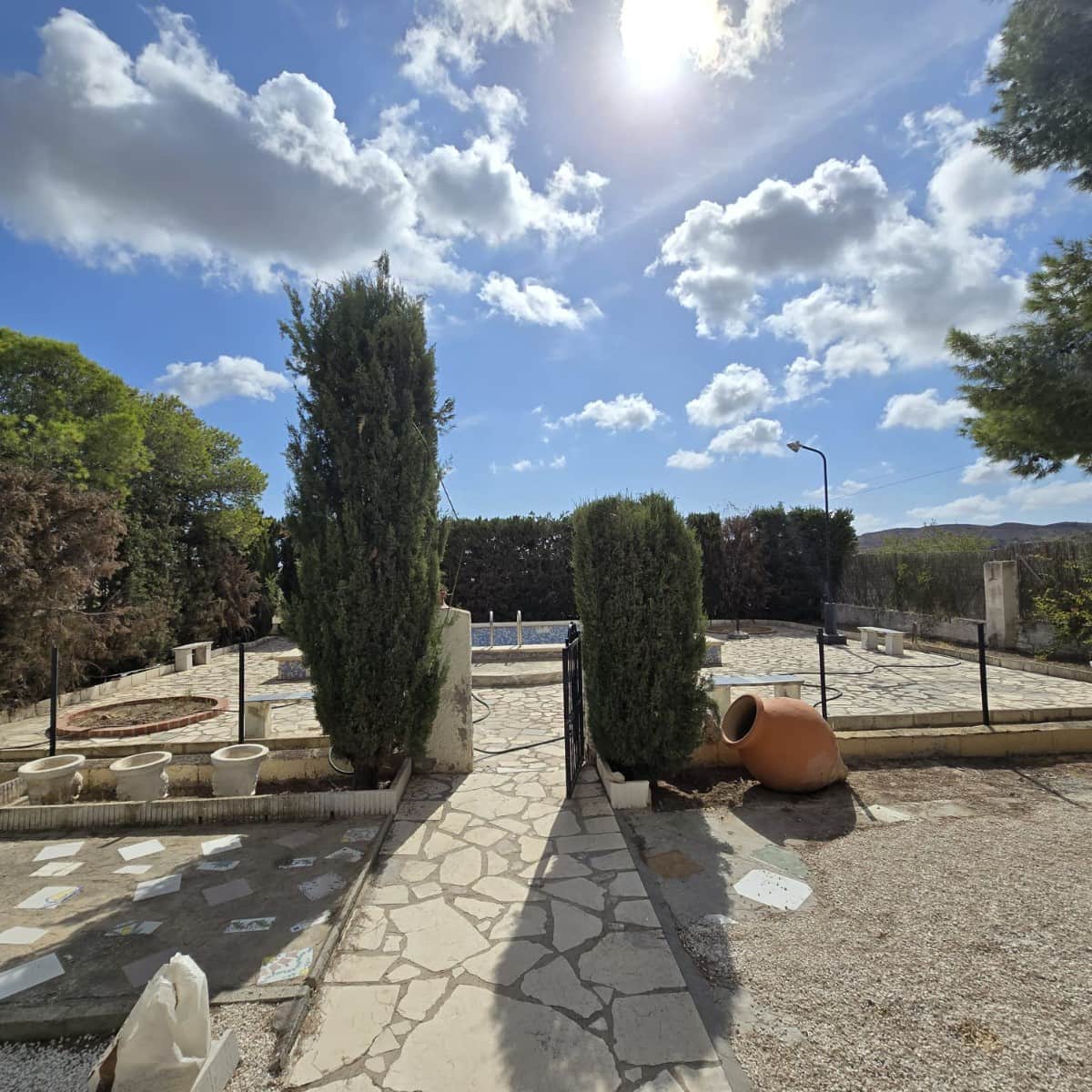 5 bedroom Villa for sale in Rebolledo with pool garage - € 295,000 (Ref: 9449499)