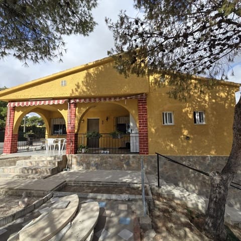 5 bedroom Villa for sale in Rebolledo, Alicante / Alacant city with pool garage - € 295,000 (Ref: 9449499)