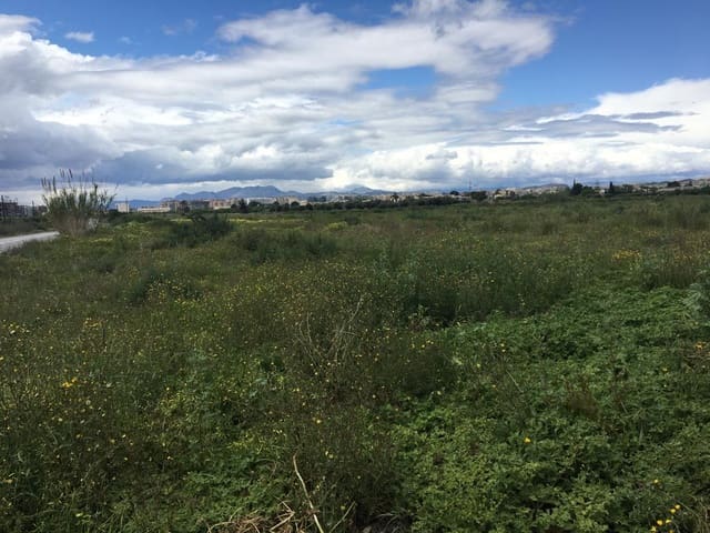 Landgrundstück zu verkaufen in Elche / Elx - 99.000 € (Ref: 9449502)