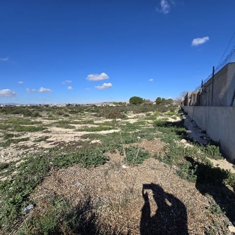 Landgrundstück zu verkaufen in Elche / Elx - 99.000 € (Ref: 9449502)