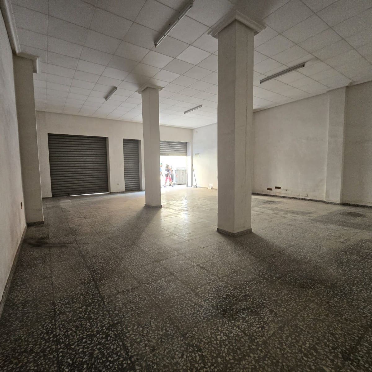 1 sovrum Kommersiell till salu i Torrellano - 80 000 € (Ref: 9449509)