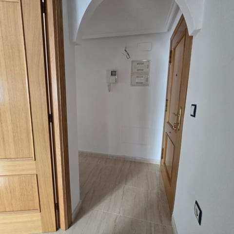 3 makuuhuone Huoneisto myytävänä paikassa Albatera - 135 000 € (Ref: 9449533)