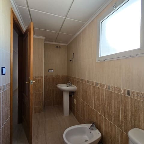 3 makuuhuone Huoneisto myytävänä paikassa Albatera - 135 000 € (Ref: 9449533)