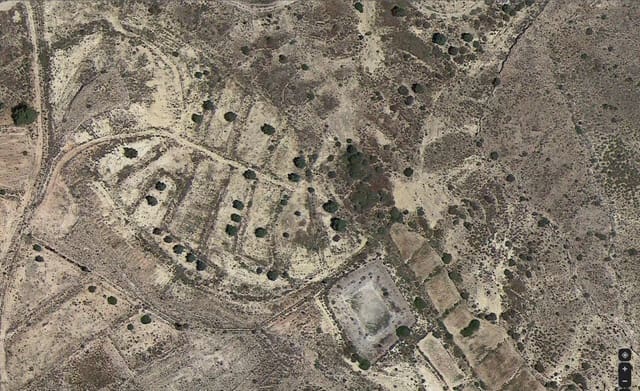 Finca/Landehus til salg i Torrellano, Elche / Elx - € 150.000 (Ref: 9449541)