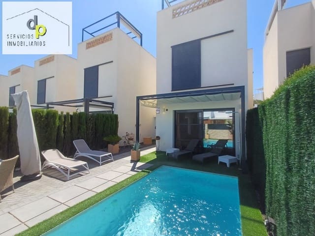2 bedroom Townhouse for sale in Benijófar with pool - € 262,000 (Ref: 9449543)