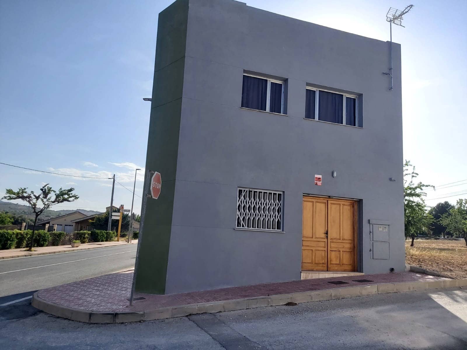 Kaupallinen myytävänä paikassa Hondon de los Frailes - 220 000 € (Ref: 9449549)