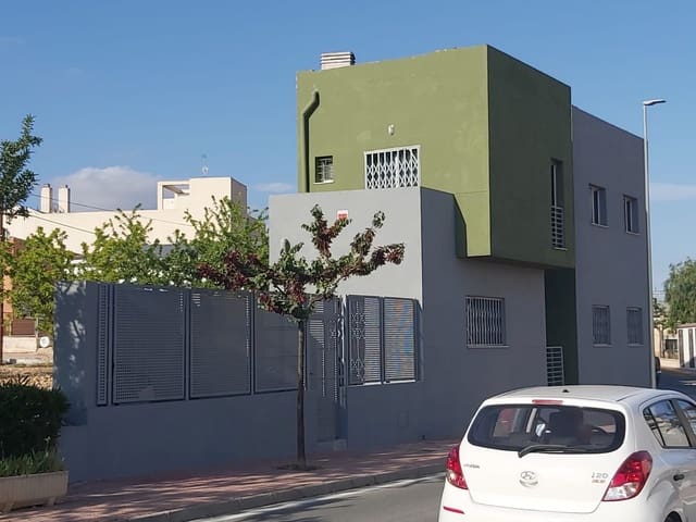 Kaupallinen myytävänä paikassa Hondón de los Frailes - 220 000 € (Ref: 9449549)