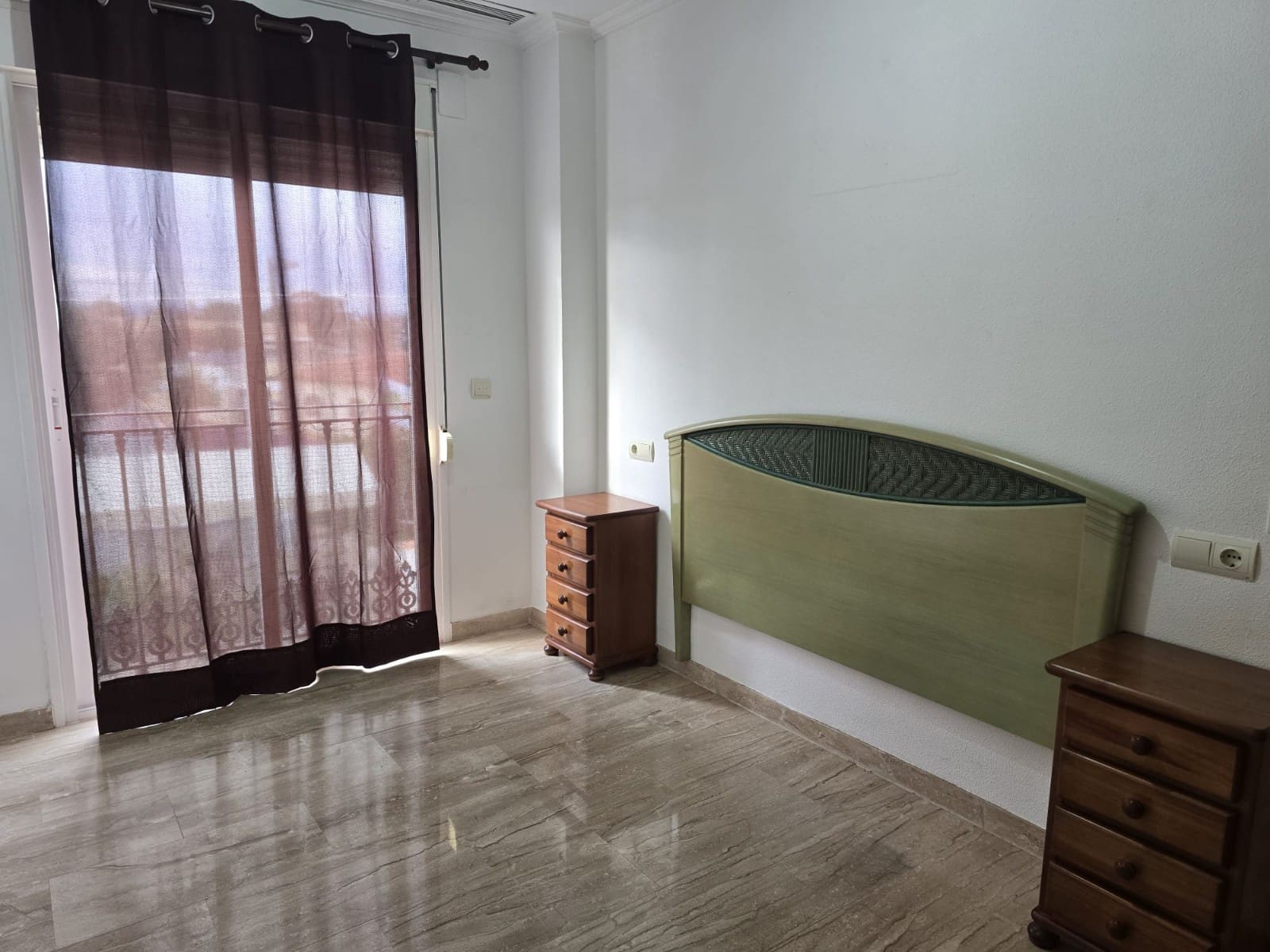 2 bedroom Flat for sale in El Altet - € 155,000 (Ref: 9523087)