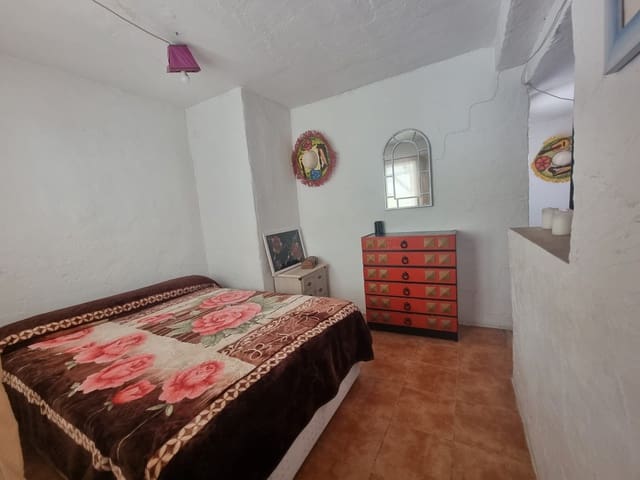 2 makuuhuone Maalaistalo myytävänä paikassa Busot - 175 000 € (Ref: 9593066)