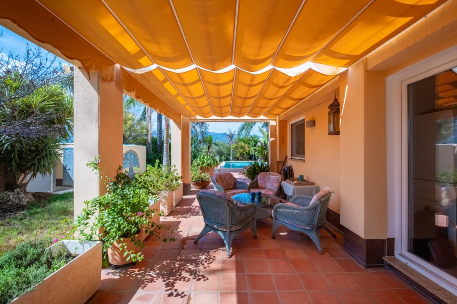 4 soverom Villa til salgs i Tormos med garasje - € 940 000 (Ref: 10078932)