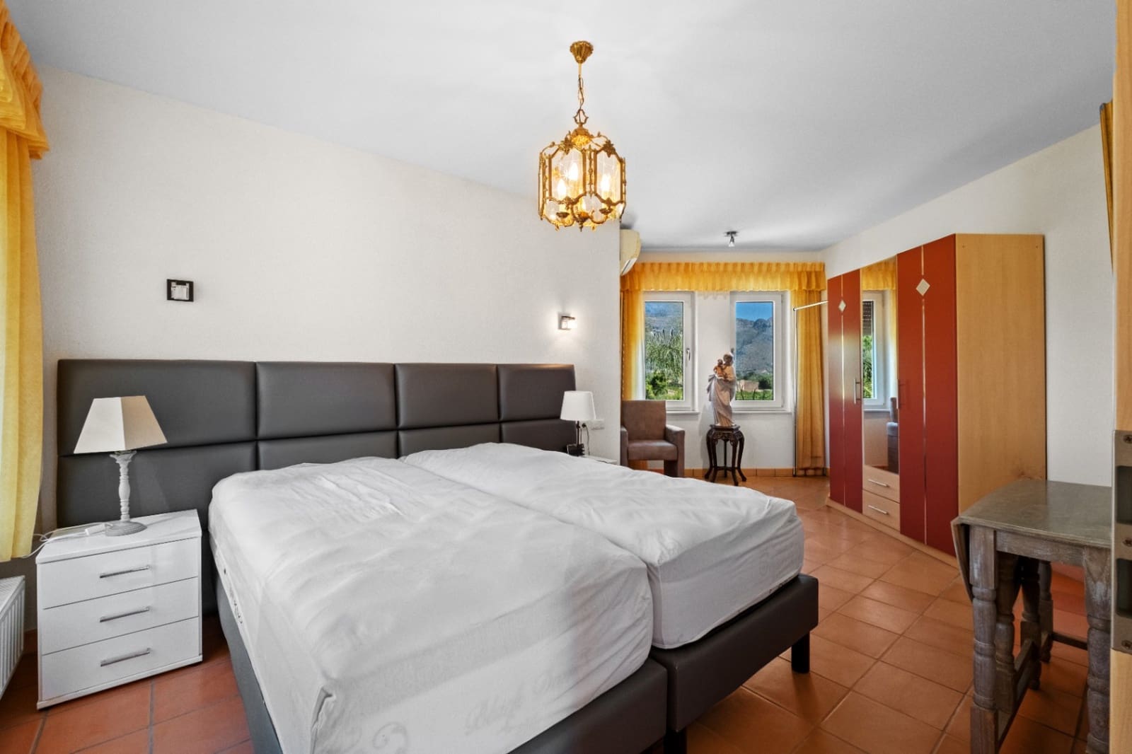 4 soverom Villa til salgs i Tormos med garasje - € 940 000 (Ref: 10078932)